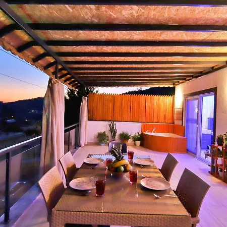 Villa İslamlar 1 Bedroom Secluded With Private Pool Hot Tub *