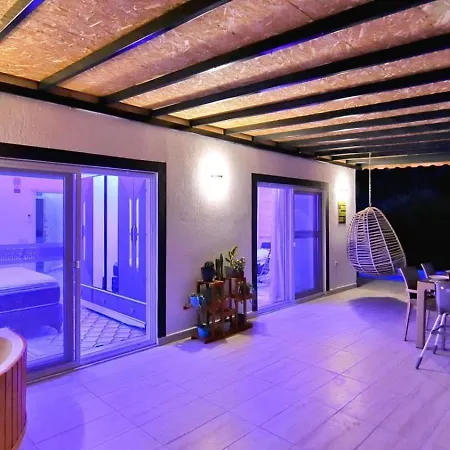 Villa İslamlar 1 Bedroom Secluded With Private Pool Hot Tub Kalkan