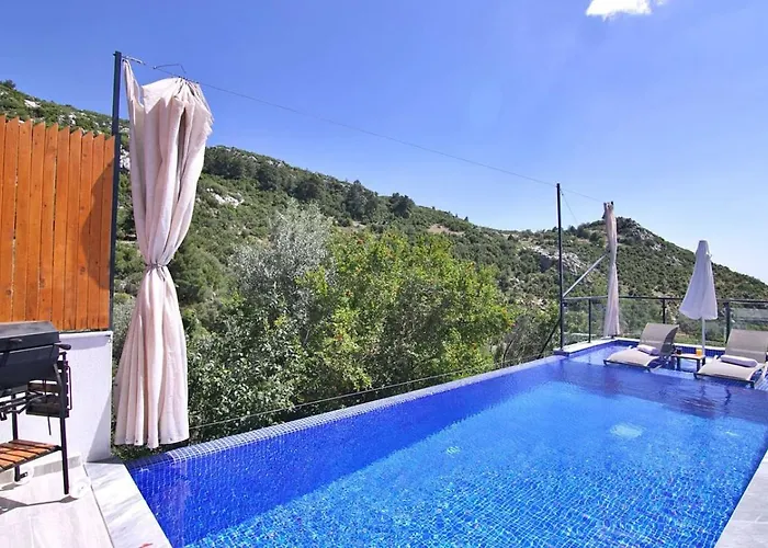 Villa İslamlar 1 Bedroom Secluded With Private Pool Hot Tub Kalkan